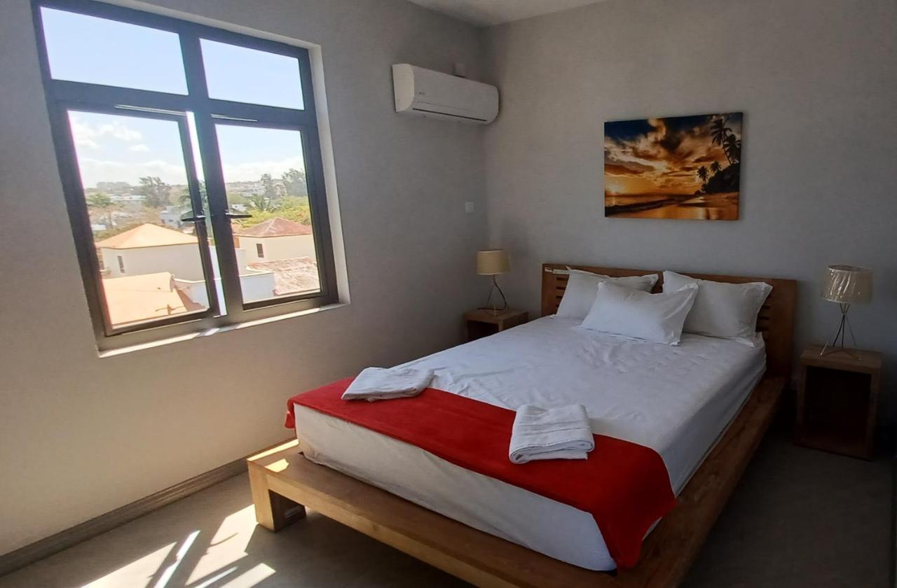Splendide Penthouse Vue Mer A 5 Mn A Pied De La Plage Flic-en-Flacq Exterior foto