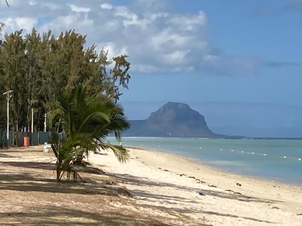 Splendide Penthouse Vue Mer A 5 Mn A Pied De La Plage Flic-en-Flacq Exterior foto