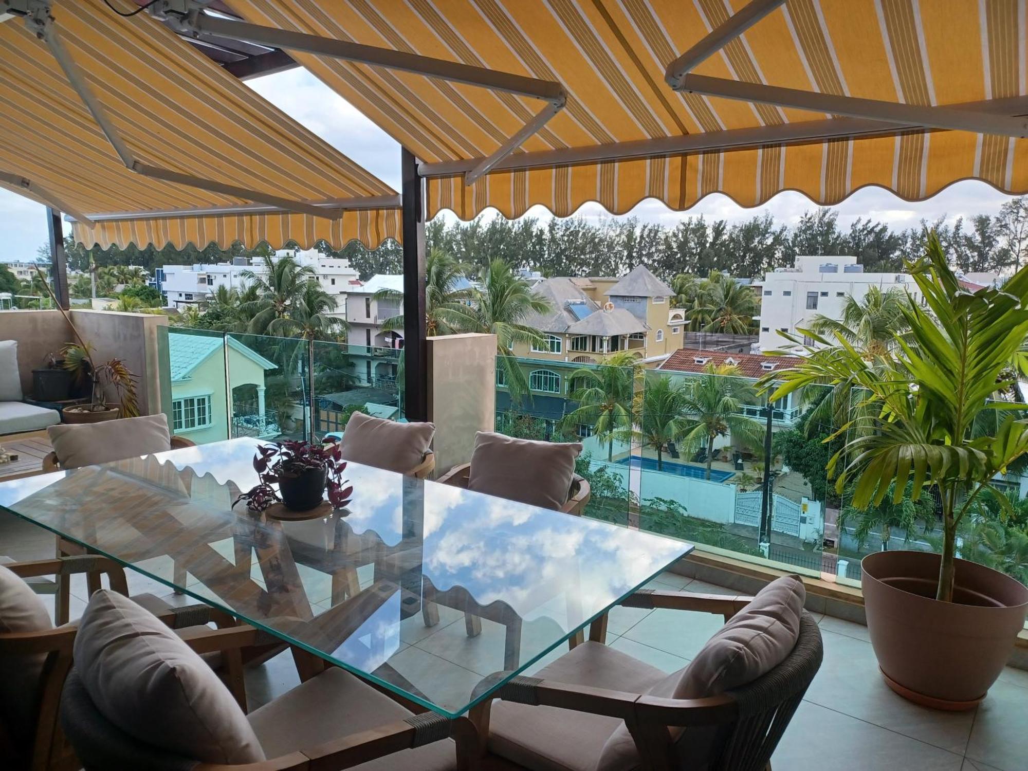 Splendide Penthouse Vue Mer A 5 Mn A Pied De La Plage Flic-en-Flacq Exterior foto